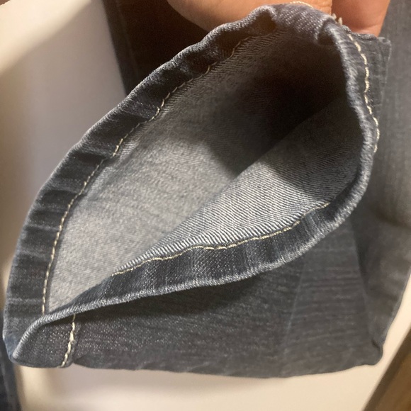 Chico’s Jeans size 6 - Picture 4 of 7
